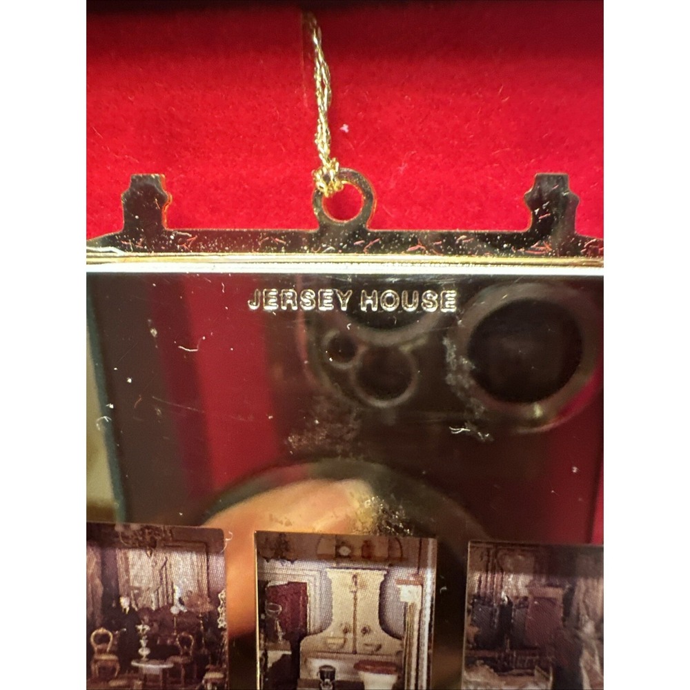 Bing And Grondahl Jersey House Vintage Brass Ornament With Box - Picture 5 of 6